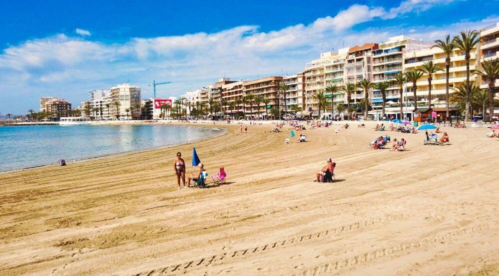Apartmán Corazon Del Mar Torrevieja Exteriér fotografie